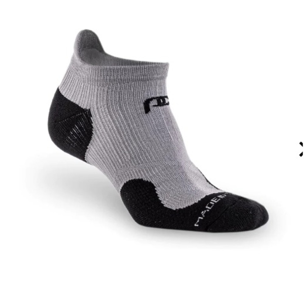 NWOT Pro Compression PC Trainer Low Tab No Show Compression Socks SZ s/m